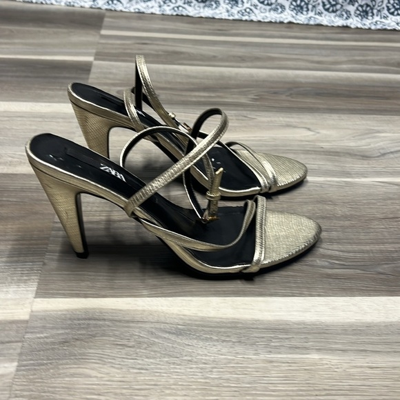 Zara high heals size euro 42 - Picture 7 of 9